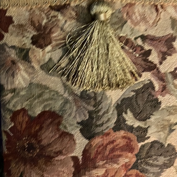 One of a kind hanging tapestry bag garbage bags  hidden inside in and out! - Picture 2 of 7